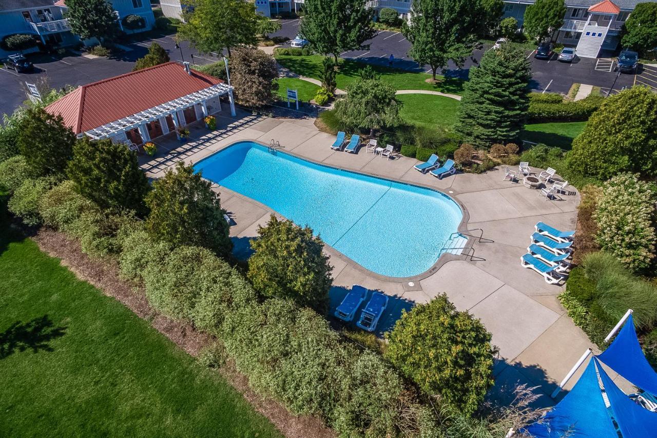 Bluebird Condo Douglas Bagian luar foto
